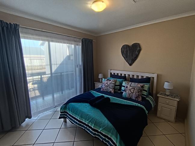 2 Bedroom Property for Sale in Hartenbos Western Cape